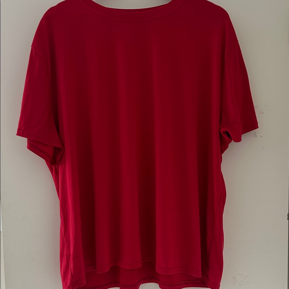 Classic Women's Red Short-Sleeve Tee